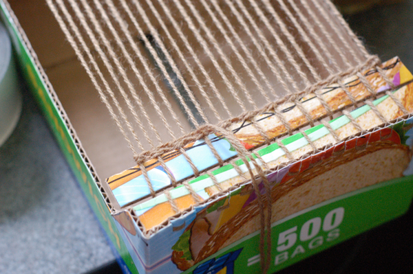 cardboardloom09